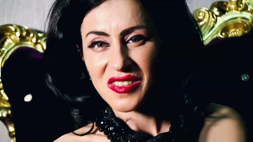  We have a beautiful domme named MistressTaylor showing us what to exp...